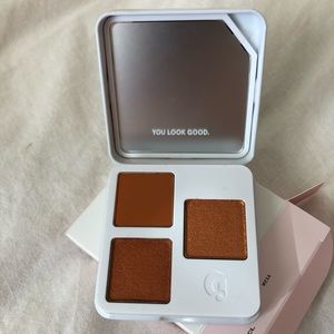Glossier New Monochrome Eyeshadow Palette